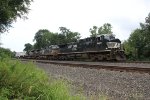 NS 4429 pauses on the main line at MP116